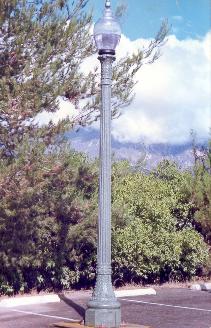 light_pole_4-211x328.jpg